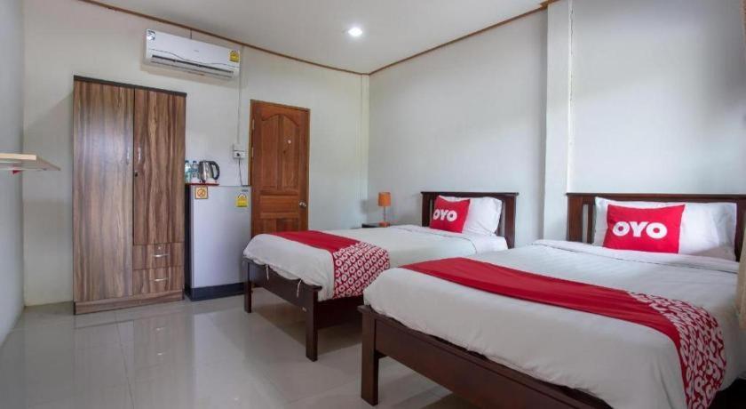 Oyo 909 Guiding Star Resort Chiang Mai Luaran gambar
